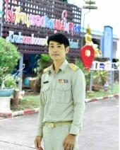 นายวีรยุทธ ผักสา